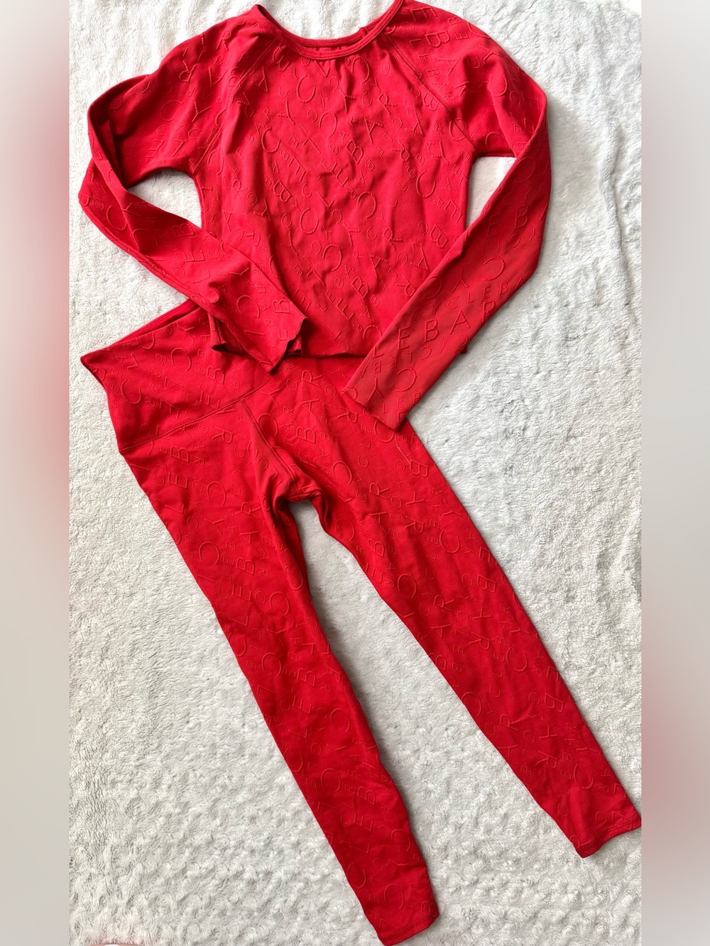 NWOT- THE CYCLEBAR All Over Logo Red Women's Long-Sleeve Legging & Top Set
